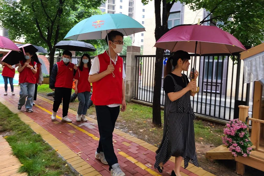 童梦青春齐向党6.jpg 图片
